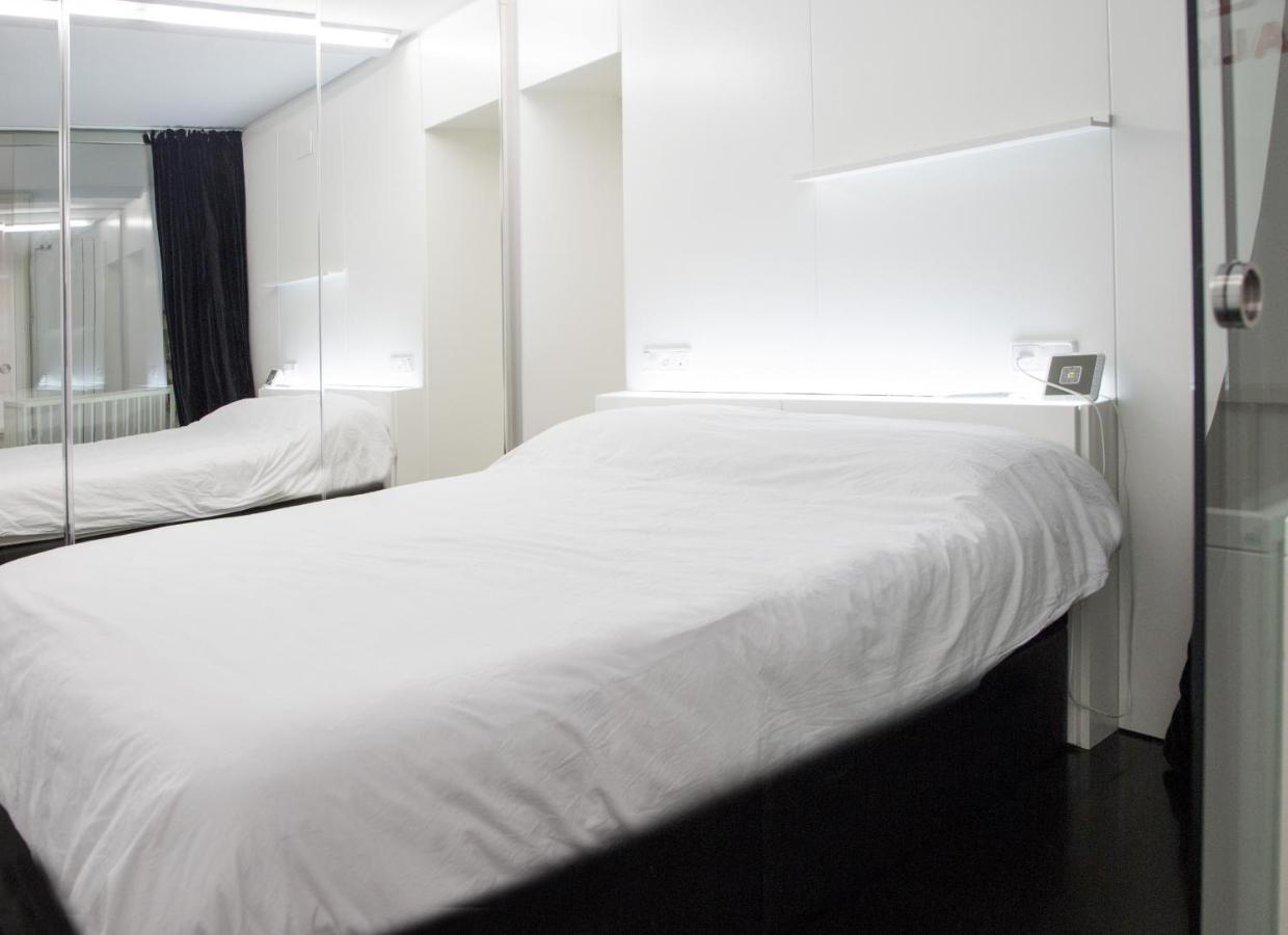 بلباو Bauhaus Apartment By People Rentals المظهر الخارجي الصورة