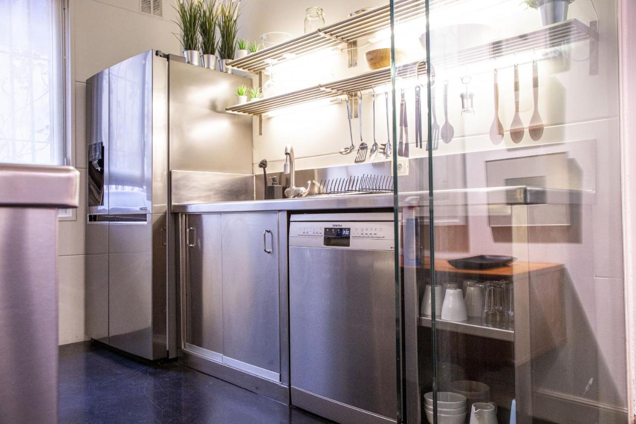 بلباو Bauhaus Apartment By People Rentals المظهر الخارجي الصورة